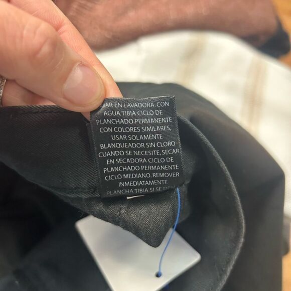 VanHeusen men 16 black dress shirt - Picture 2 of 8